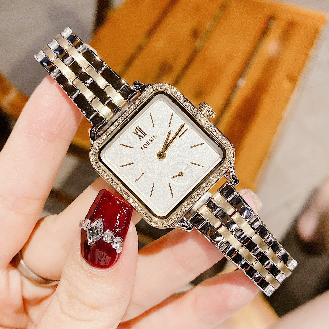 FOSSIL - BQ3908