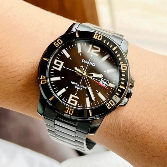 CASIO - MTP-VD01B-5BV