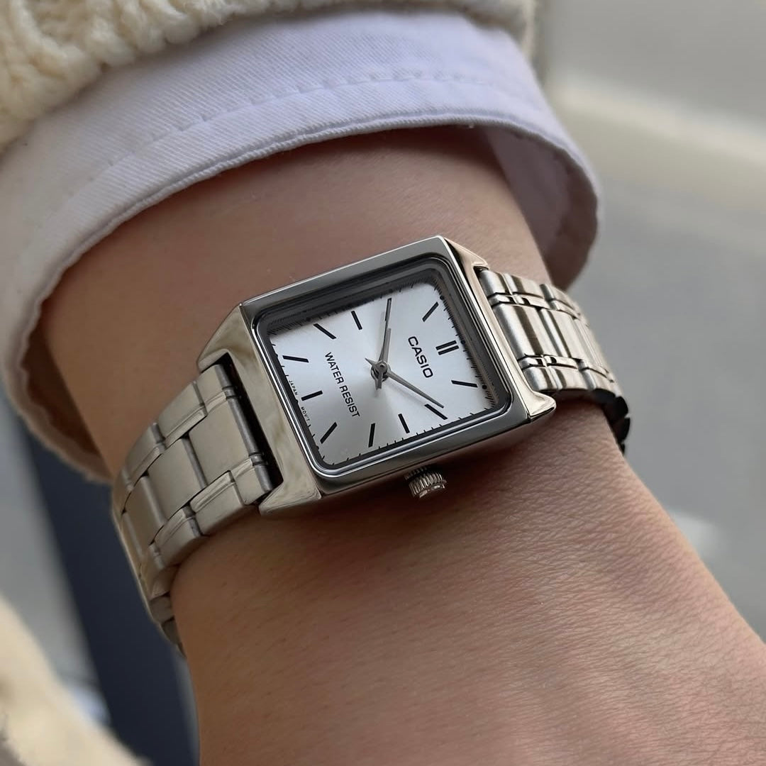 Orologio Da Donna CASIO LTP-V007D-7E – Classico Al Quarzo, Cassa In Acciaio, Quadrante Argento, Cinturino Acciaio