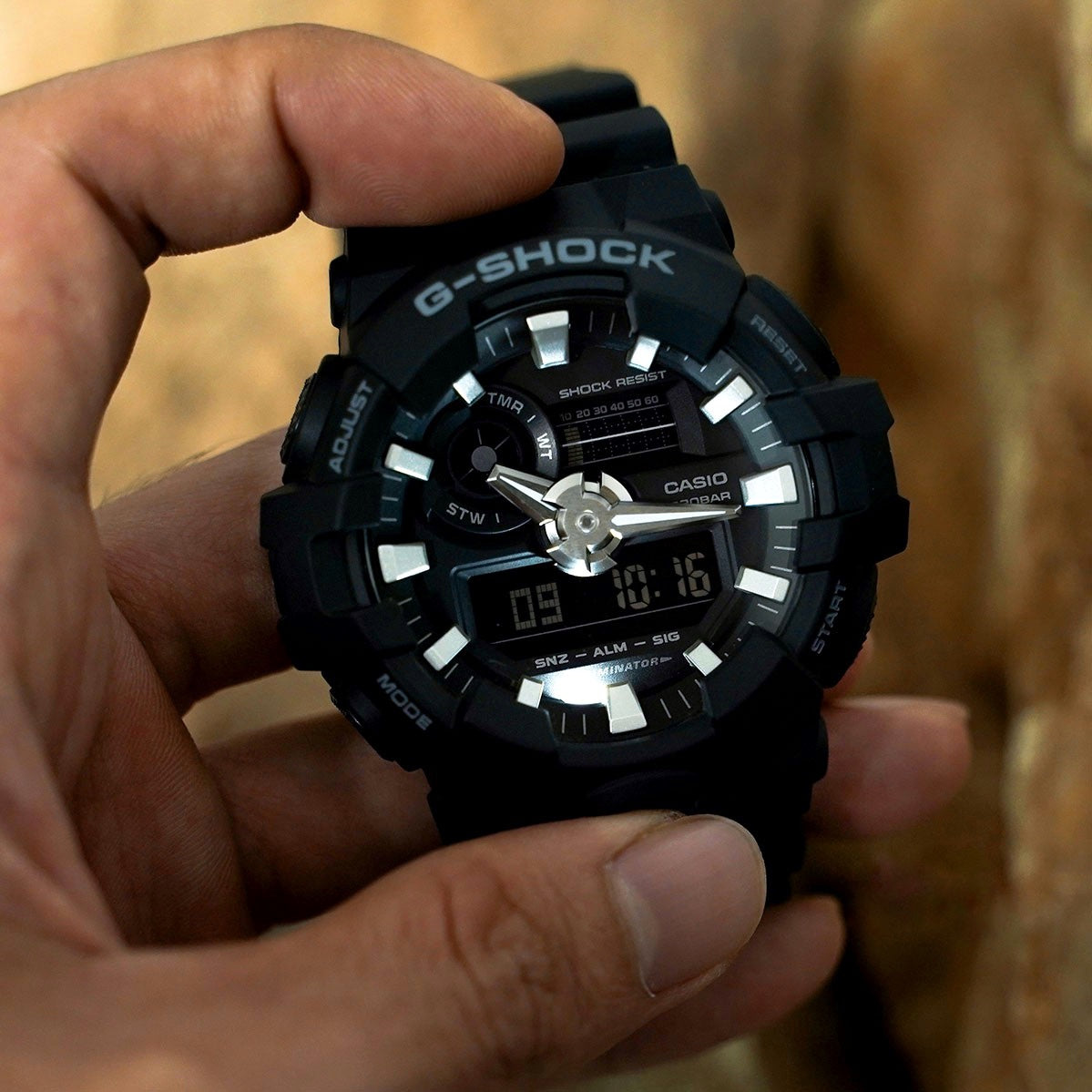 G-Shock - GA-700-1BDR